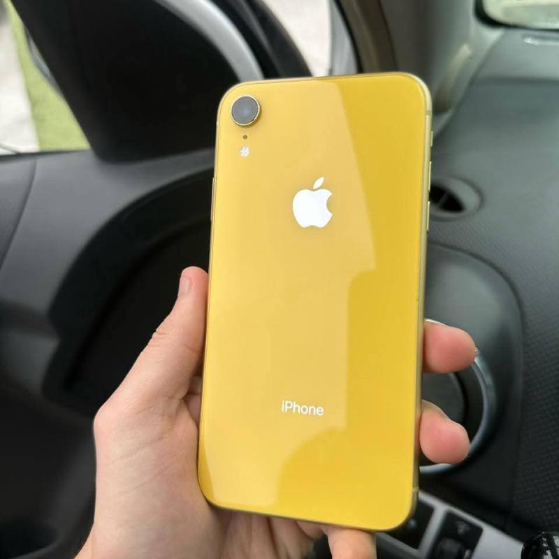 iPhone XR