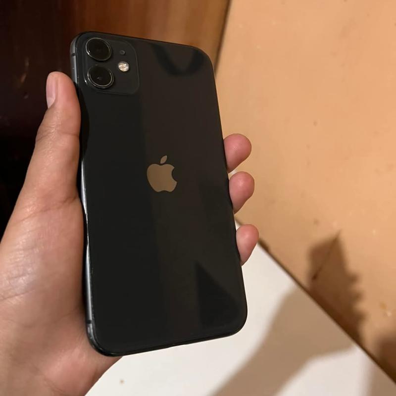 iPhone 11